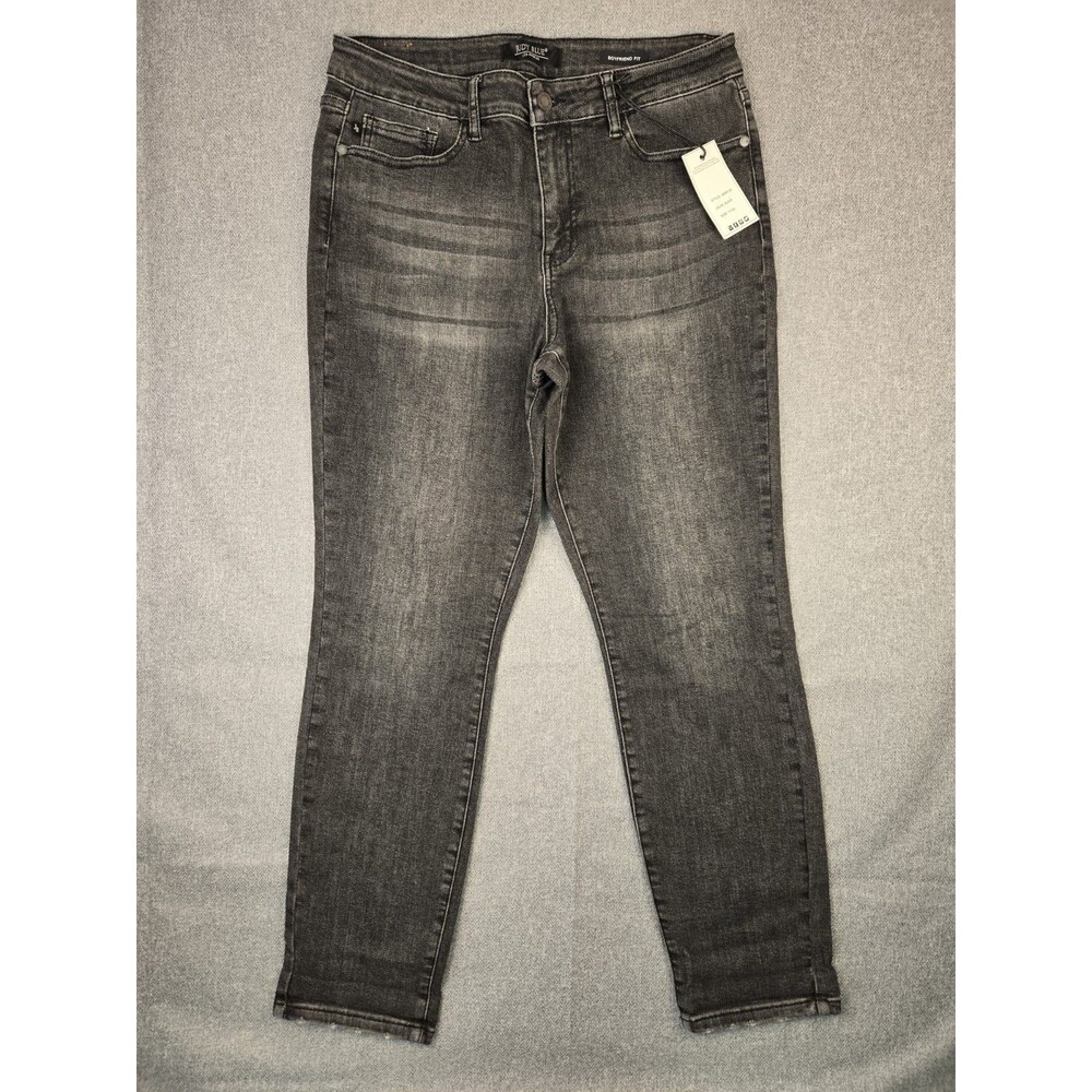 Judy Blue Boyfriend Fit Washed Black Jeans Size 11/30 Released Hem JB88130 NWT - Picture 2 of 10